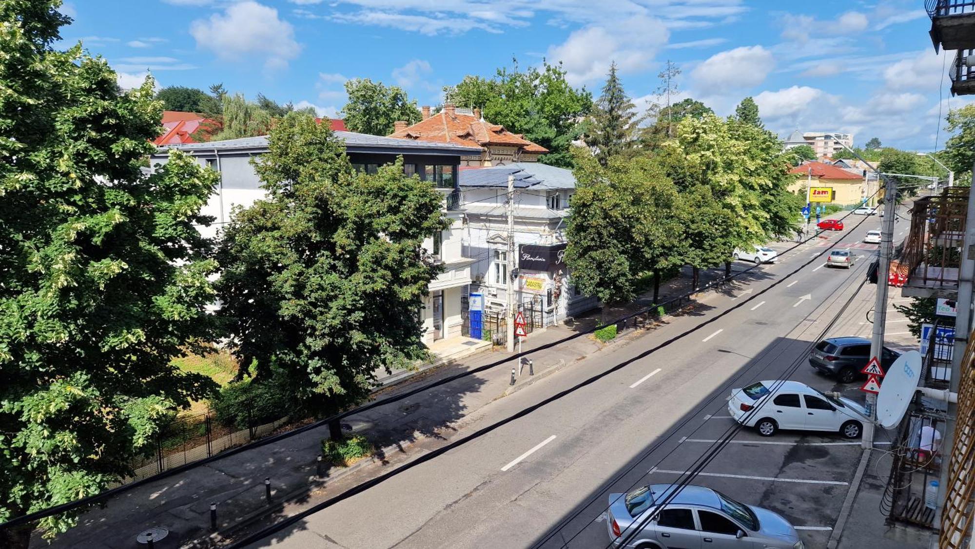 Belle Apartments - Republicii Pitesti Luaran gambar
